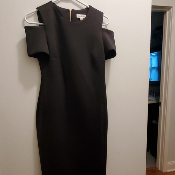 Calvin Klein Dresses & Skirts - Calvin Klein cold shoulder dress
